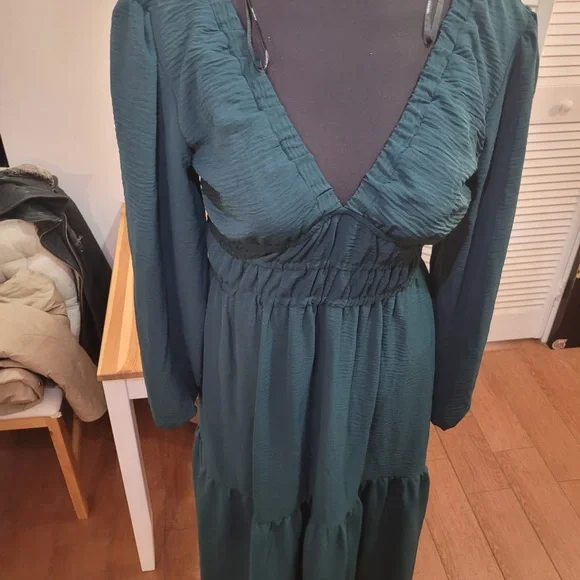 chinese dress ladies Forever 21 Green Off Shoulder Ruffle Tie Long Sleeve Elastic Waist Mini  Dress M